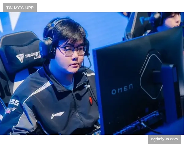 TES逆转晋级引热议 S15赛季竞争加剧局势扑朔迷离